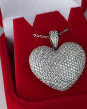 Load and play video in Gallery viewer, Diamond Heart Pendant Necklace
